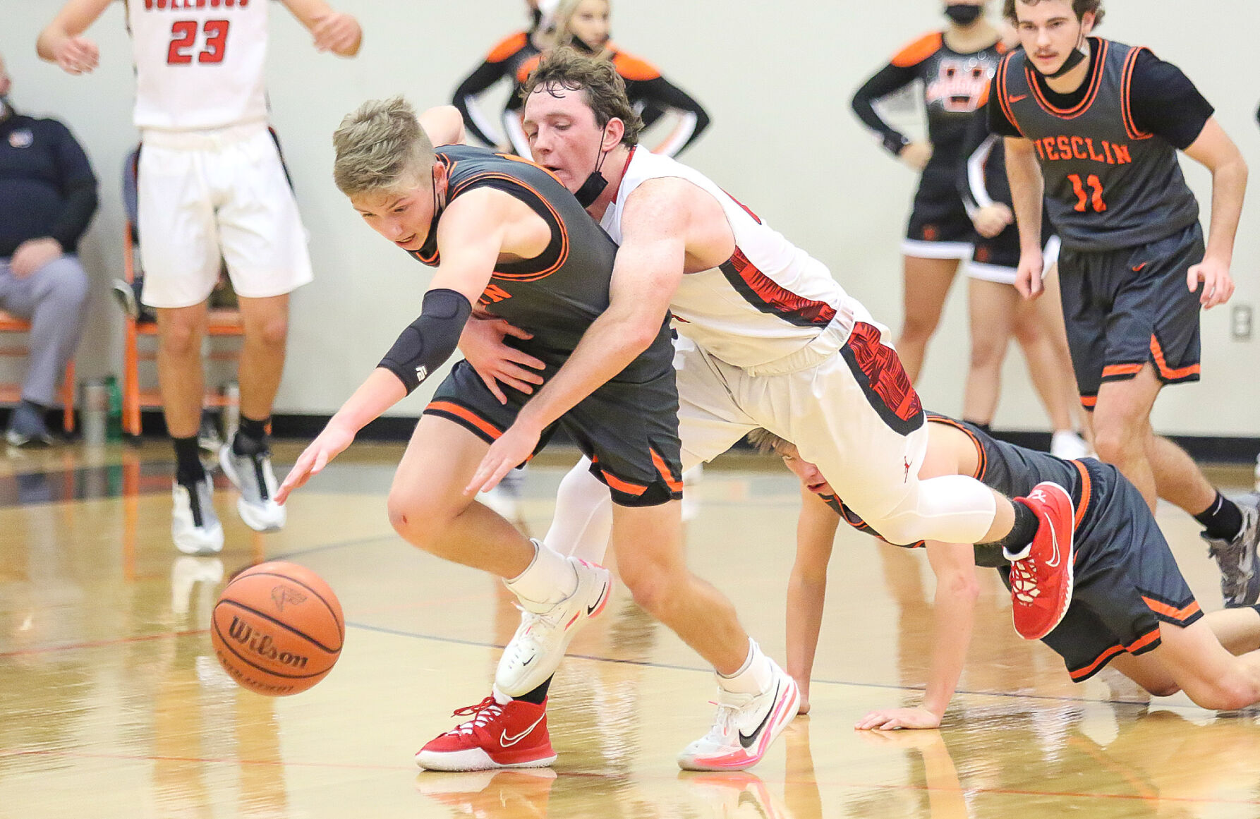 Wesclin vs. Staunton boys basketball